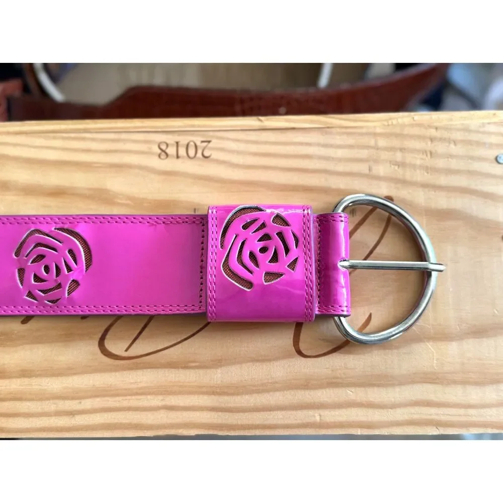 Betsy Johnson 100% Patent Leather Fuschia Pink Laser Cut Roses Belt Size S